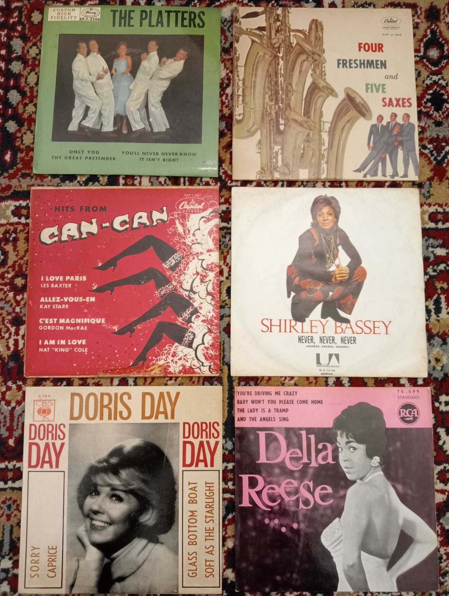 Discos Singles (7 polegadas)-  Diversos Estilos