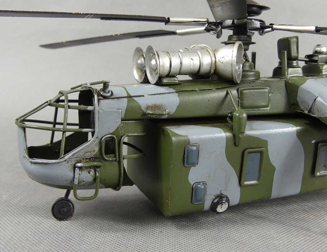 Duży metalowy HELIKOPTER wojskowy 52,5 cm wojsko