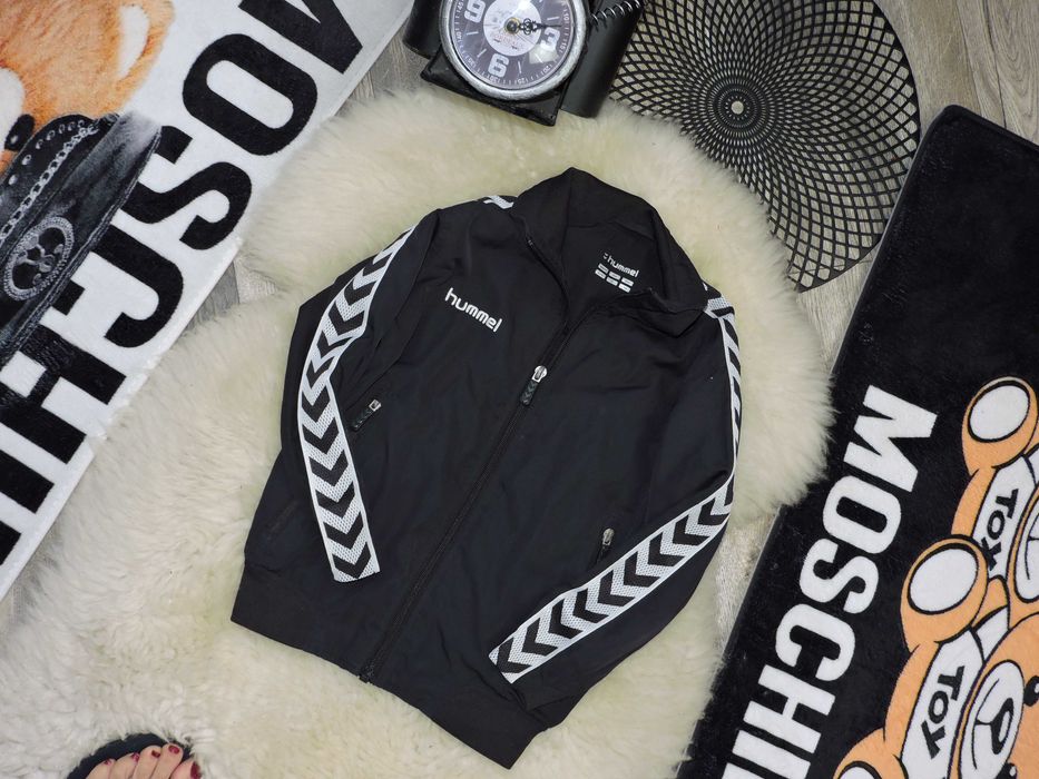 Hummel - oryginalna kurteczka wiatrówka logo lampas r 110