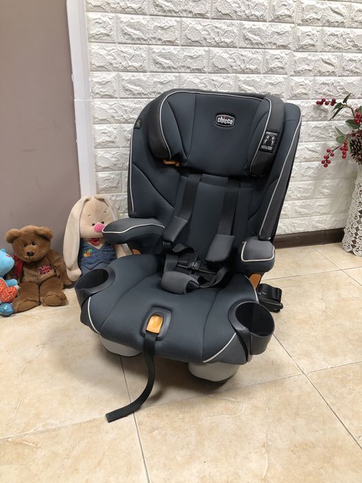 Автокрісло Chicco MyFit Група 1/2/3 (11 - 45 кг) 1 – 12 років