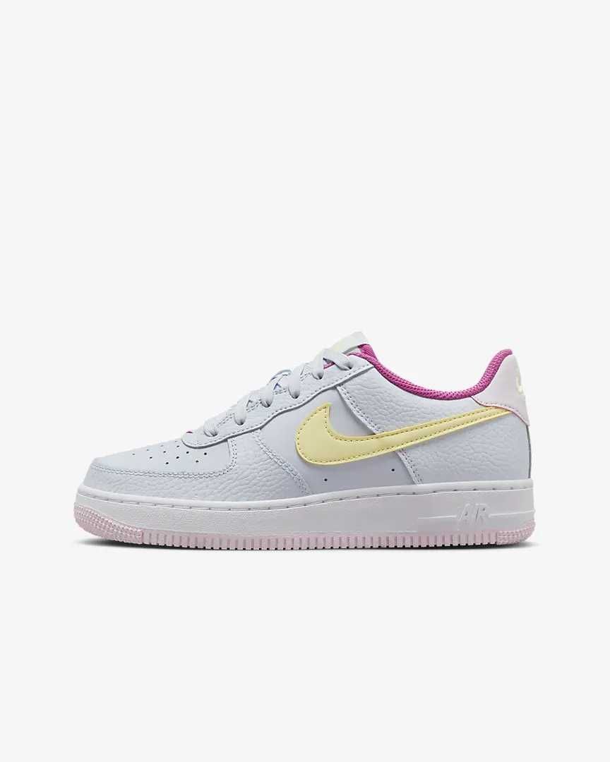 Оригінал ! Кросівки Nike Air Force 1 DV7762-001 EUR 38