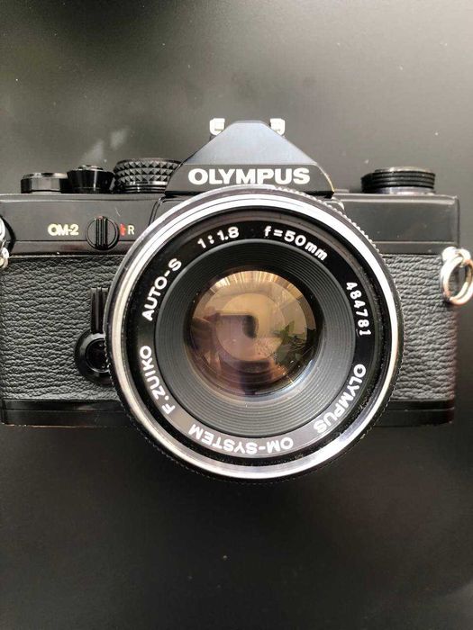 Фотокамера Olympus OM 2 з Об'єктивом Olympus Zuiko 50mm f1.8