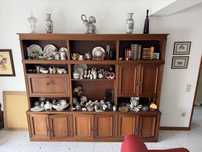 Armário / Estante de sala de madeira maciça
