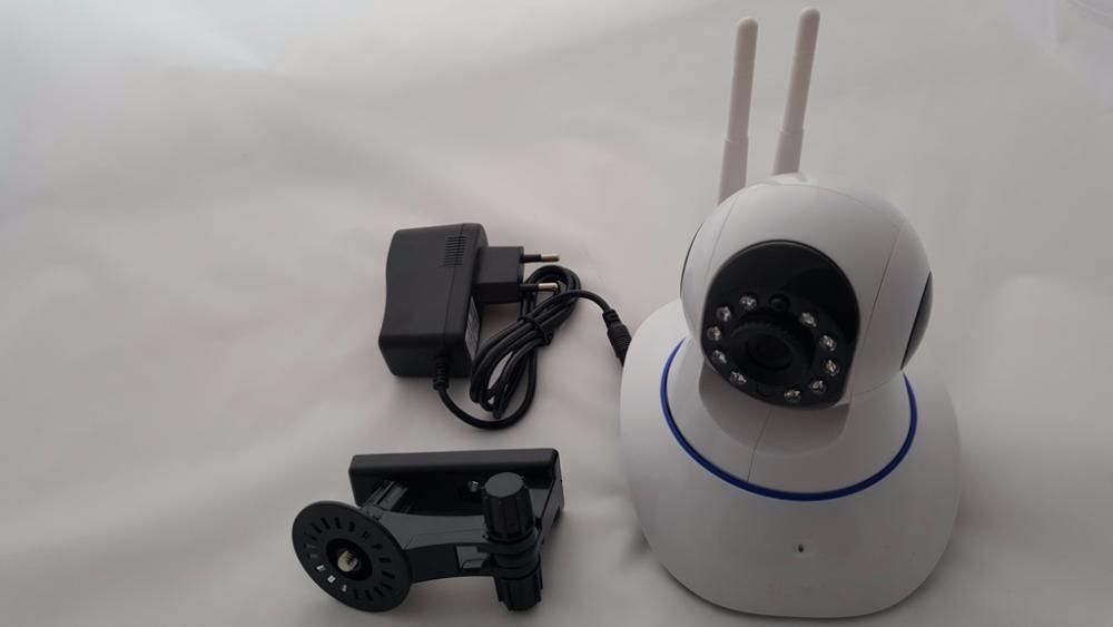 Camera IP HD wireless ptz robot via internet camara android ios Iphone