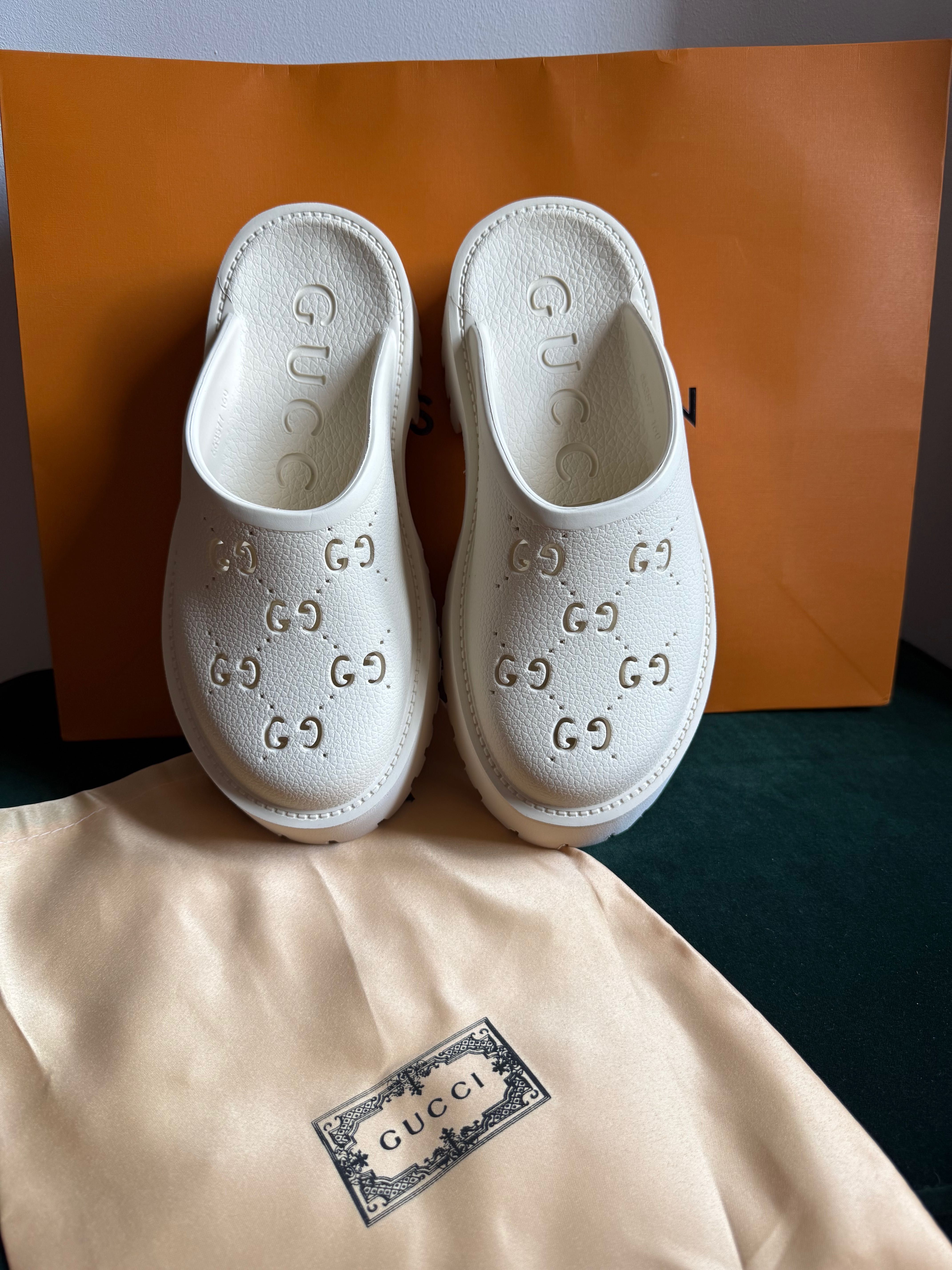 Klapki chodaki ecru białe 36 nowe Gucci