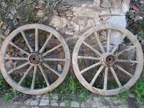 Roda de carroça (duas rodas)