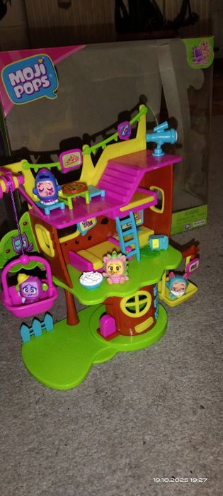 Moji pops domek na drzewie