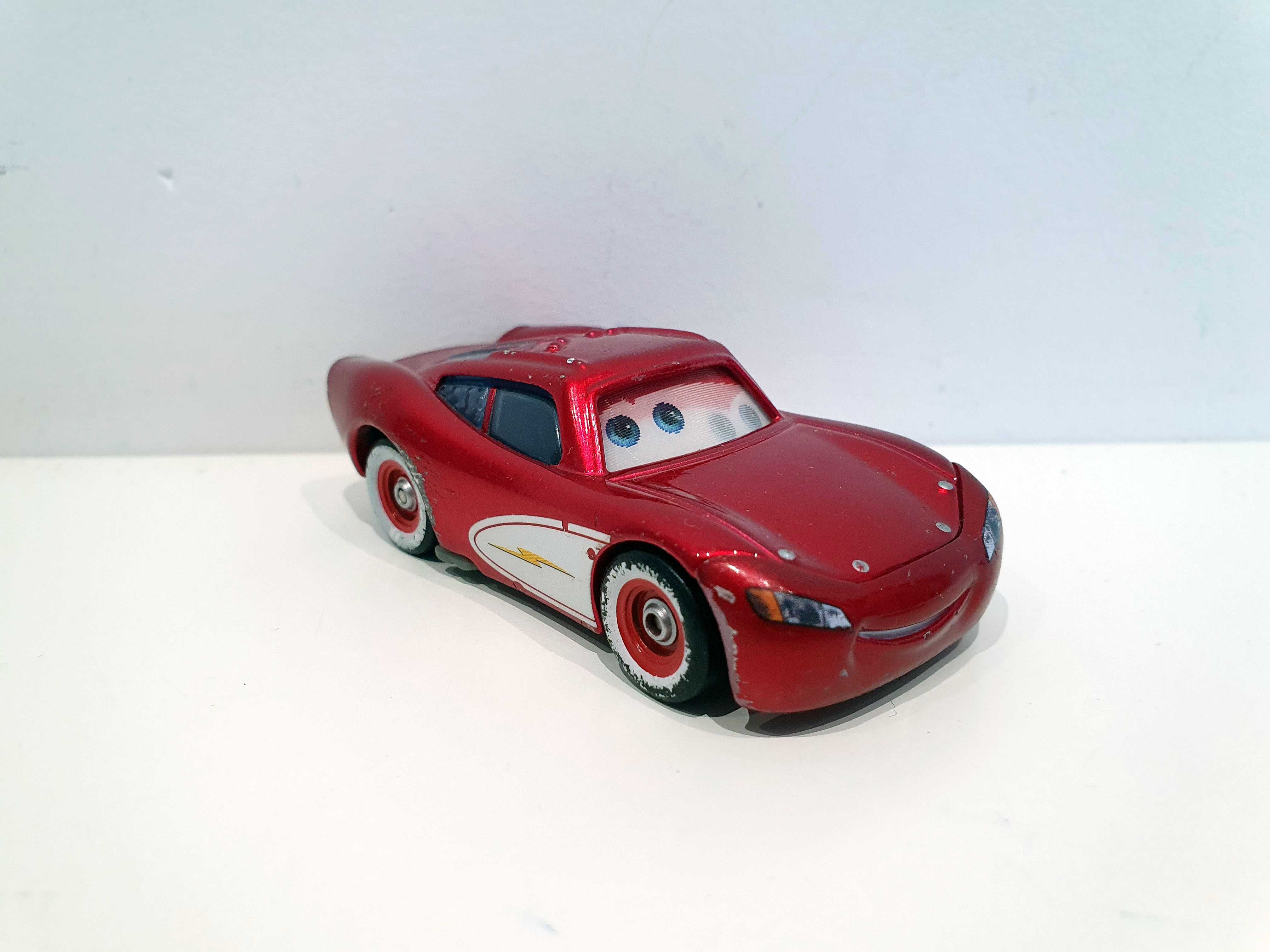Mattel Disney Pixar Cars Atua Cruisin Zygzak Lightning Mcqueen Gkb17