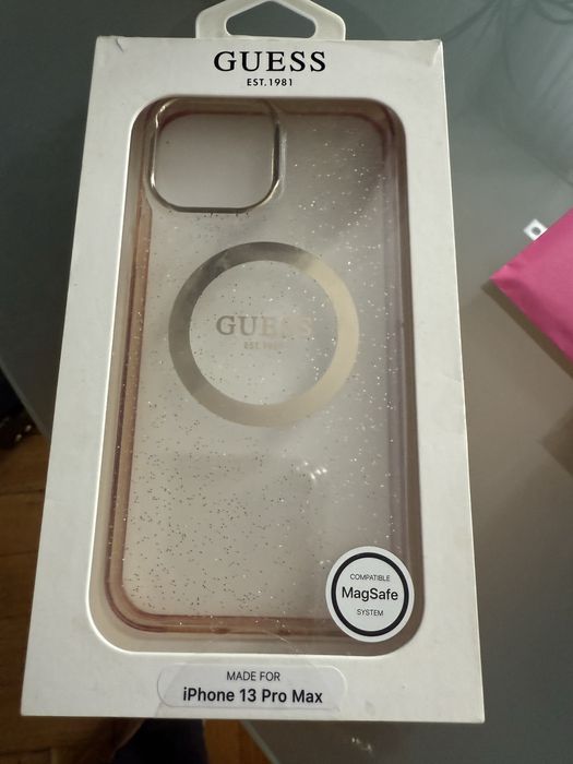 Iphone pro max 13 etui Guess