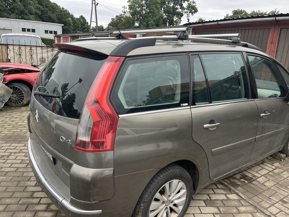 Citroen C4 Picasso uszkodzony!