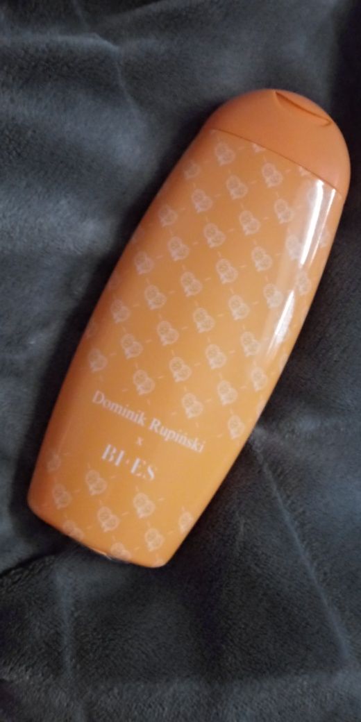 Żel pod prysznic i szampon ORANGE dominik RUPIŃSKI x BI-ES