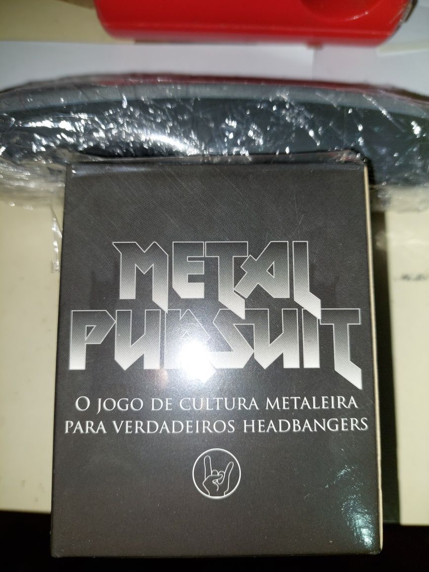 Metal pursuit novo