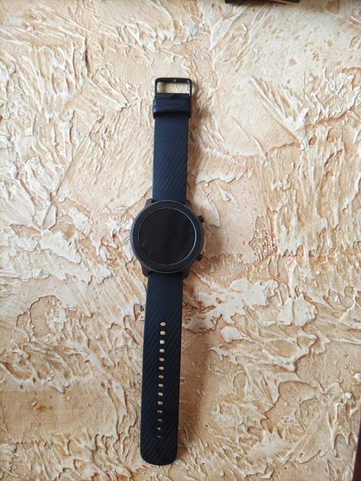 Часы Amazfit GTR 47mm (аккуратное ношение)