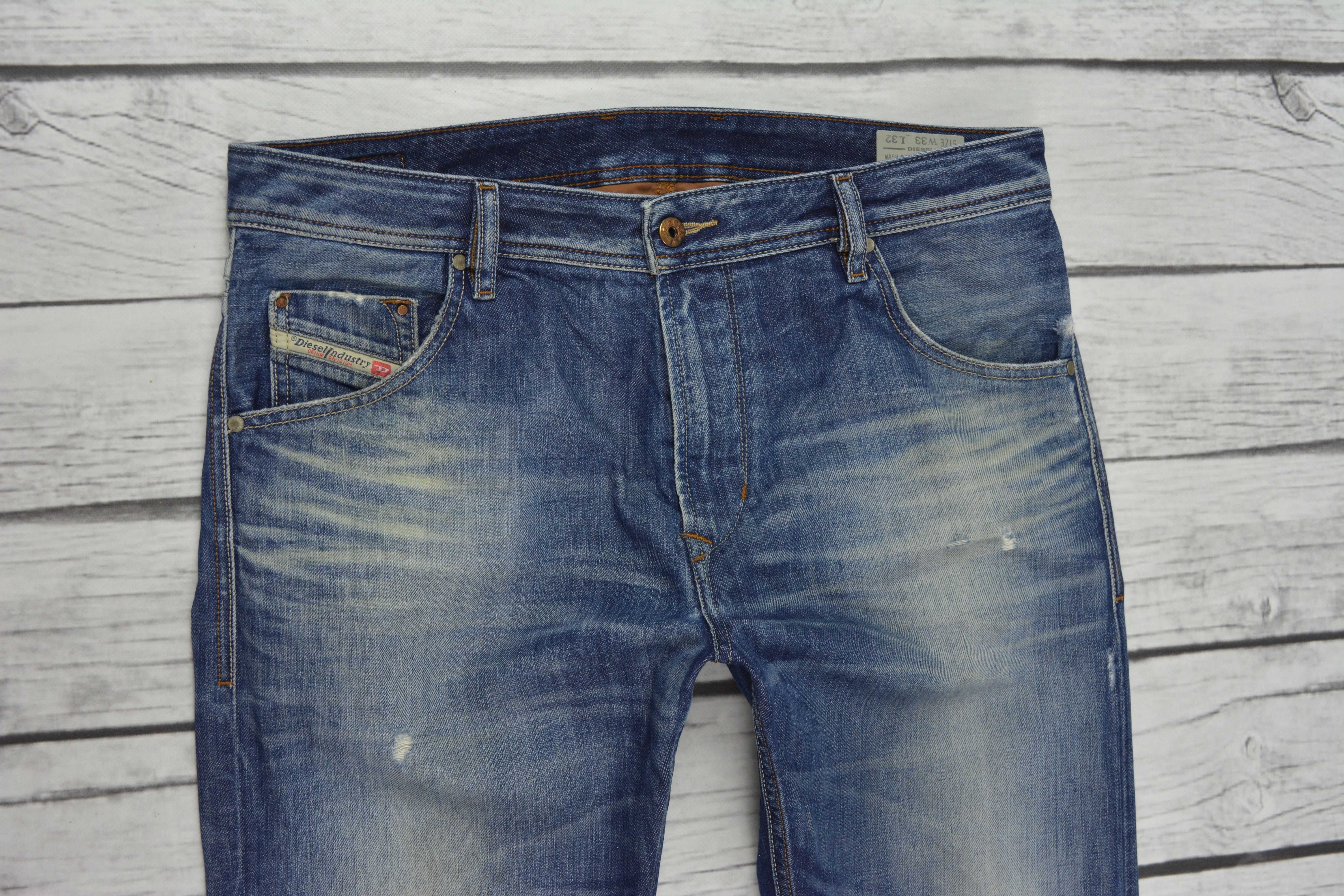 Diesel Krayver Regular Slim-Carrot Męskie Jeansy W33 L32 33/32 pas:94