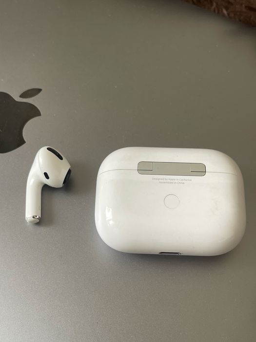 Słuchawki Apple AirPods Pro