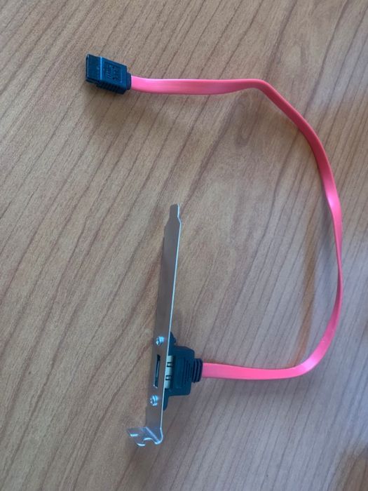 Bracket eSATA para motherboard