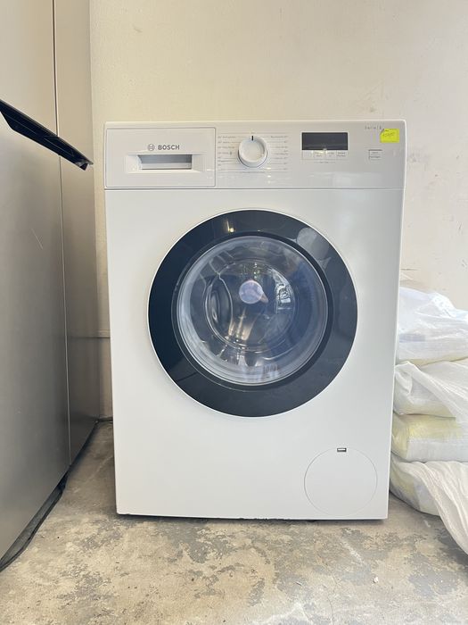 Пральна машина Bosch serie 2 WAJ280v2