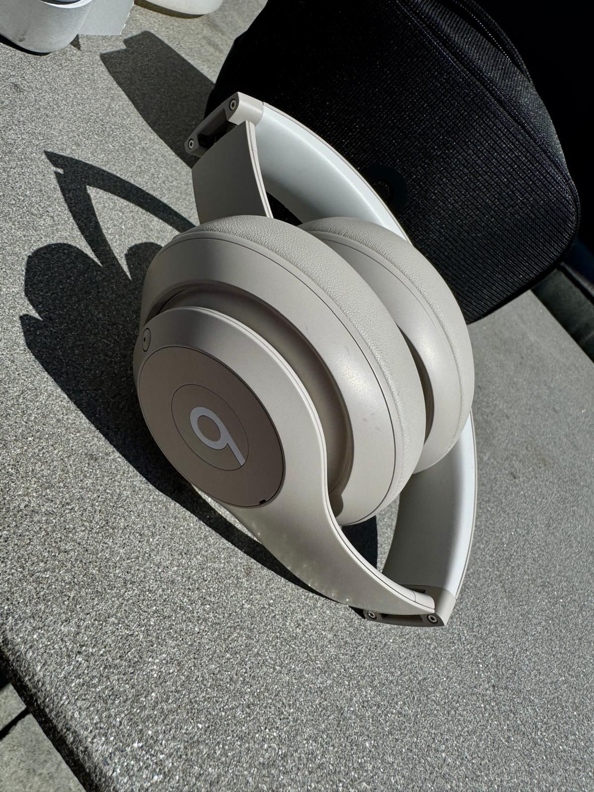 Słuchawki Beats Studio Pro Nauszne Bluetooth 5.3 Jasnopiaskowy
