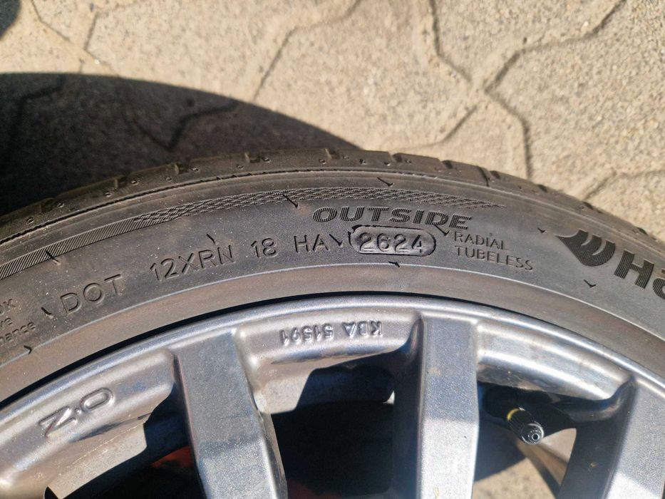 Felgi OZ Racing 7x17 5x112 z oponami Hankook Ventus 215/45