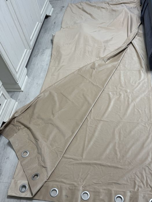 Комплект штор із тканини мікровелюр  колір молочний