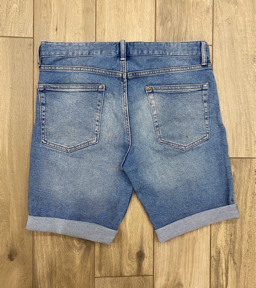 Джинсовые шорты H&M