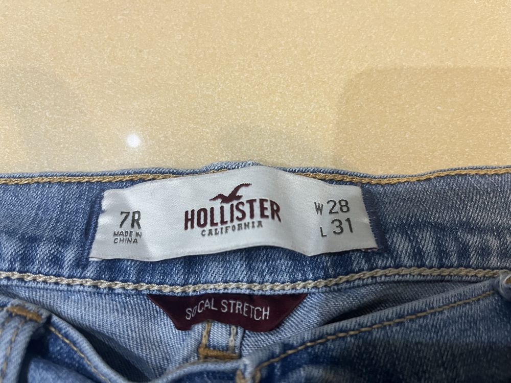 Spodnie damskie Hollister