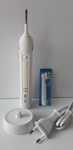 Oral-B Pro 2 2000 Szczoteczka elektryczna biała