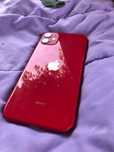 iPhone 11 czerwony