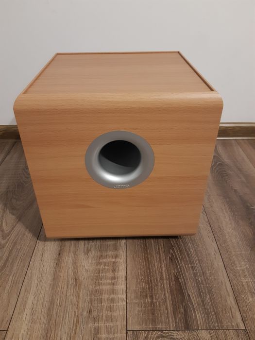 Piękny subwoofer Jamo 3sub.