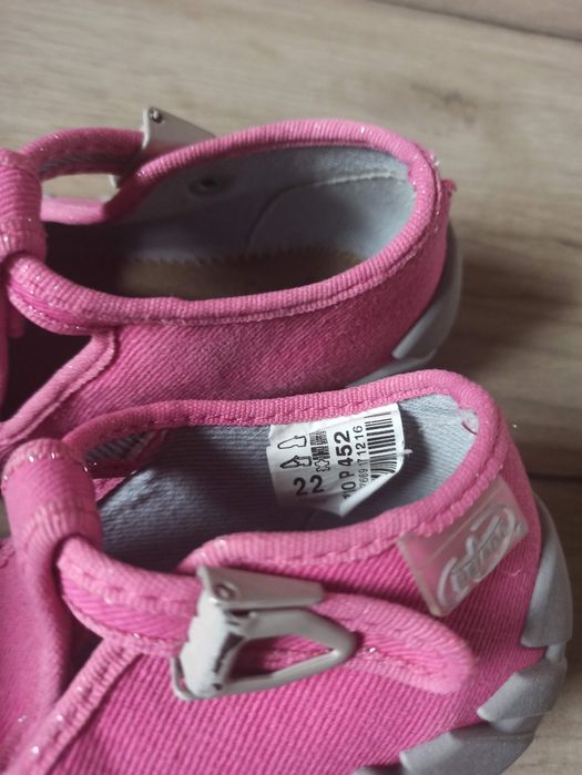 Kapcie dziewczęce Befado roz. 22