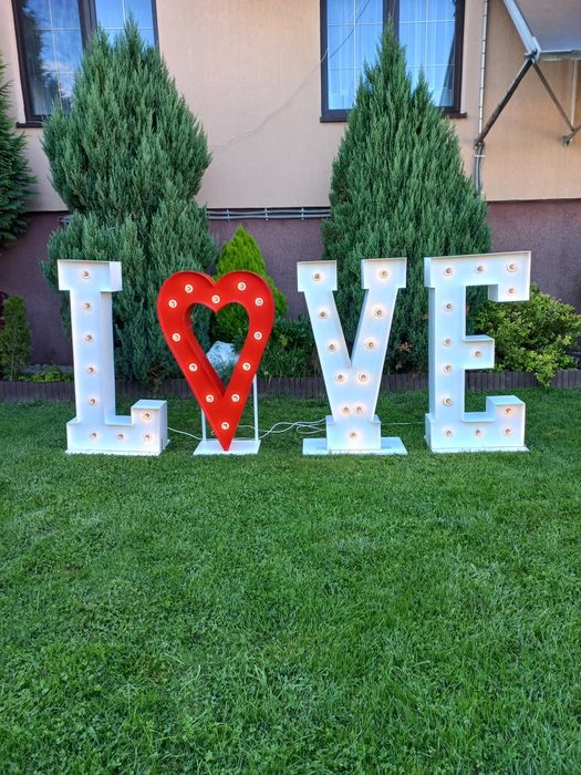 Fotobudka, DJ, napis LOVE Miłość cyfry 1 18, 40 50 dmuchańce