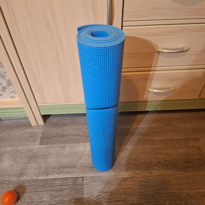 mata do jogi niebieska