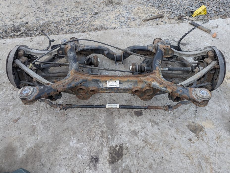 Задній підрамник, Задня балка Volkswagen Touareg 1 7L0 500 041