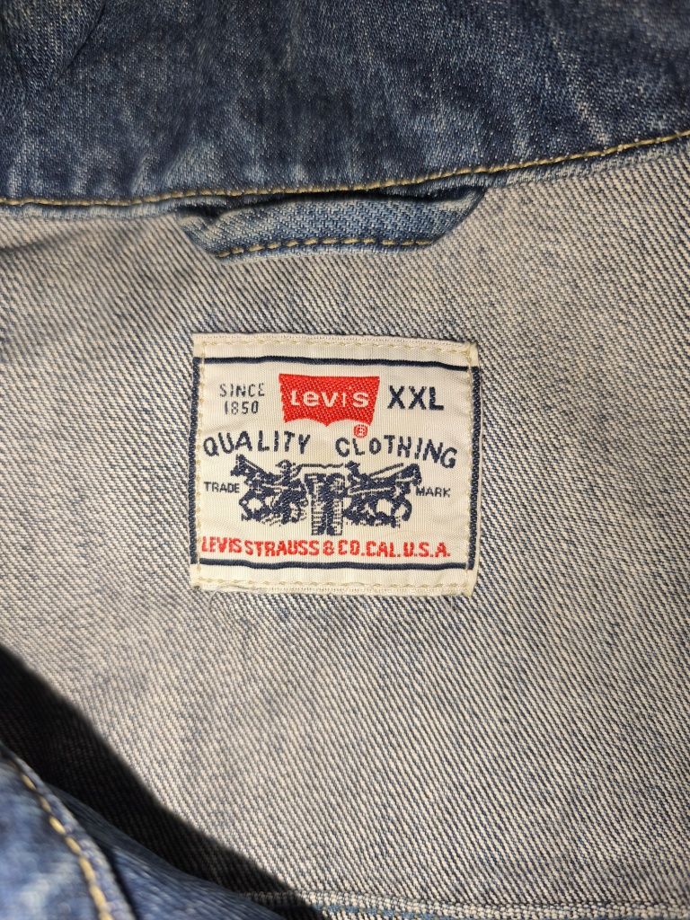 джинсовая куртка Levis XXL
