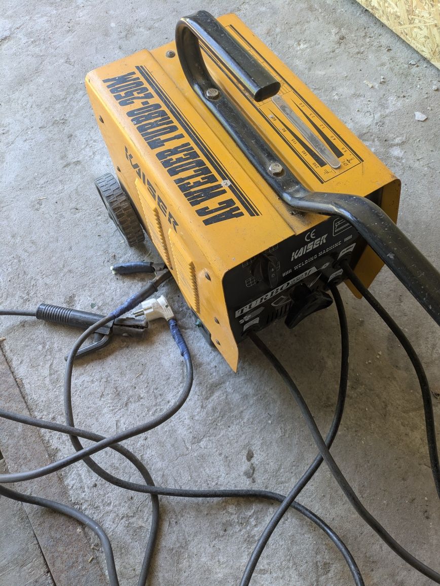 Продам сварочный аппарат Kaiser TURBO-250M