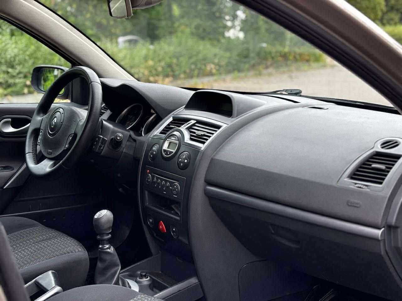 Автомобіль Renault Megane 2 2008 1.5 dCi diesel універсал