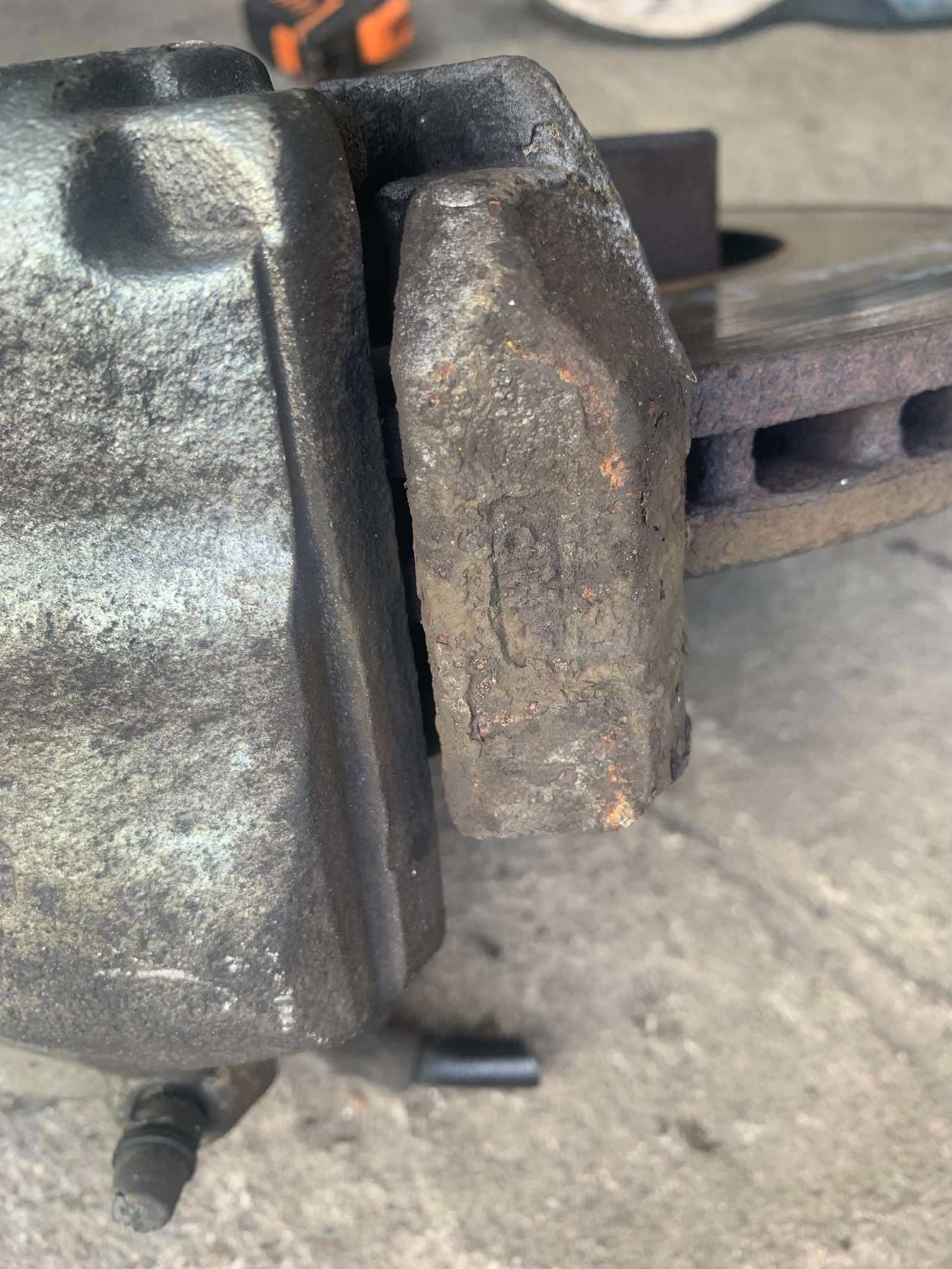 hamulce przód przednie swap tarcze jarzma zaciski 312mm passat b6 741