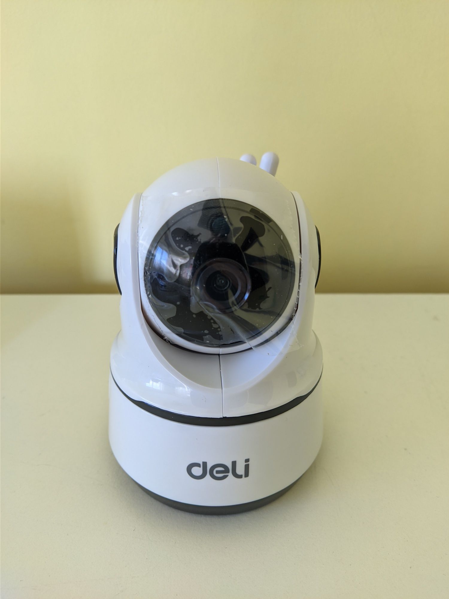 Камера відеоспостереження Deli Security WiFi ES102