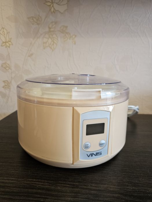 Продам йогуртницу VINIS VY-6000 В рабочем состоянии