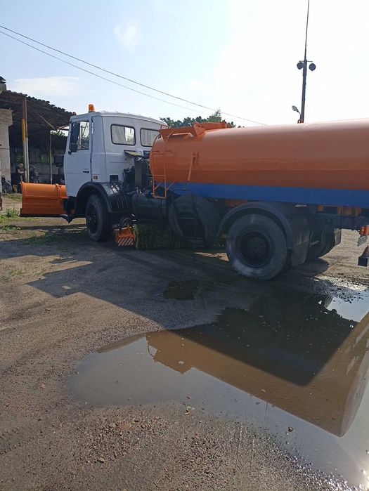 Продам МАЗ  5337 прибиральник вулиць ,водовоз