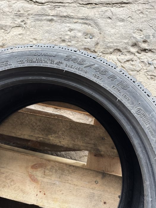 Зимові шини Michelin 245/45 r18