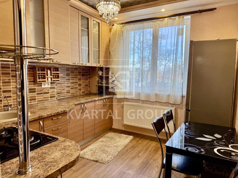 Двокімнатна з ремонтом, Єоселя Впо, сертифікат, біля парків