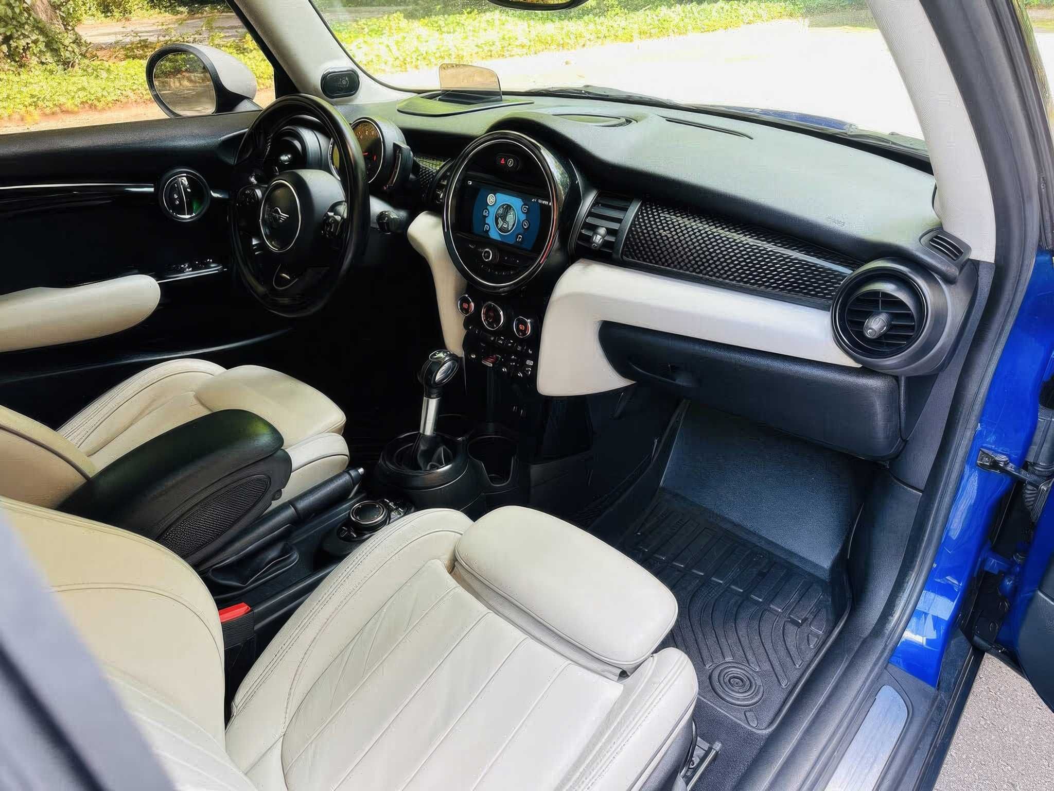 2019 MINI Cooper S 2-Door Hatchback FWD