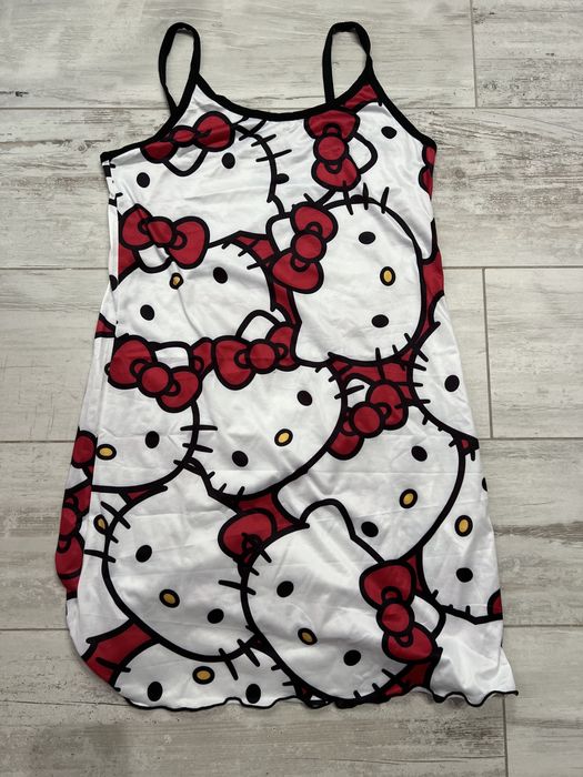 Ночнушка с hello kitty размер s