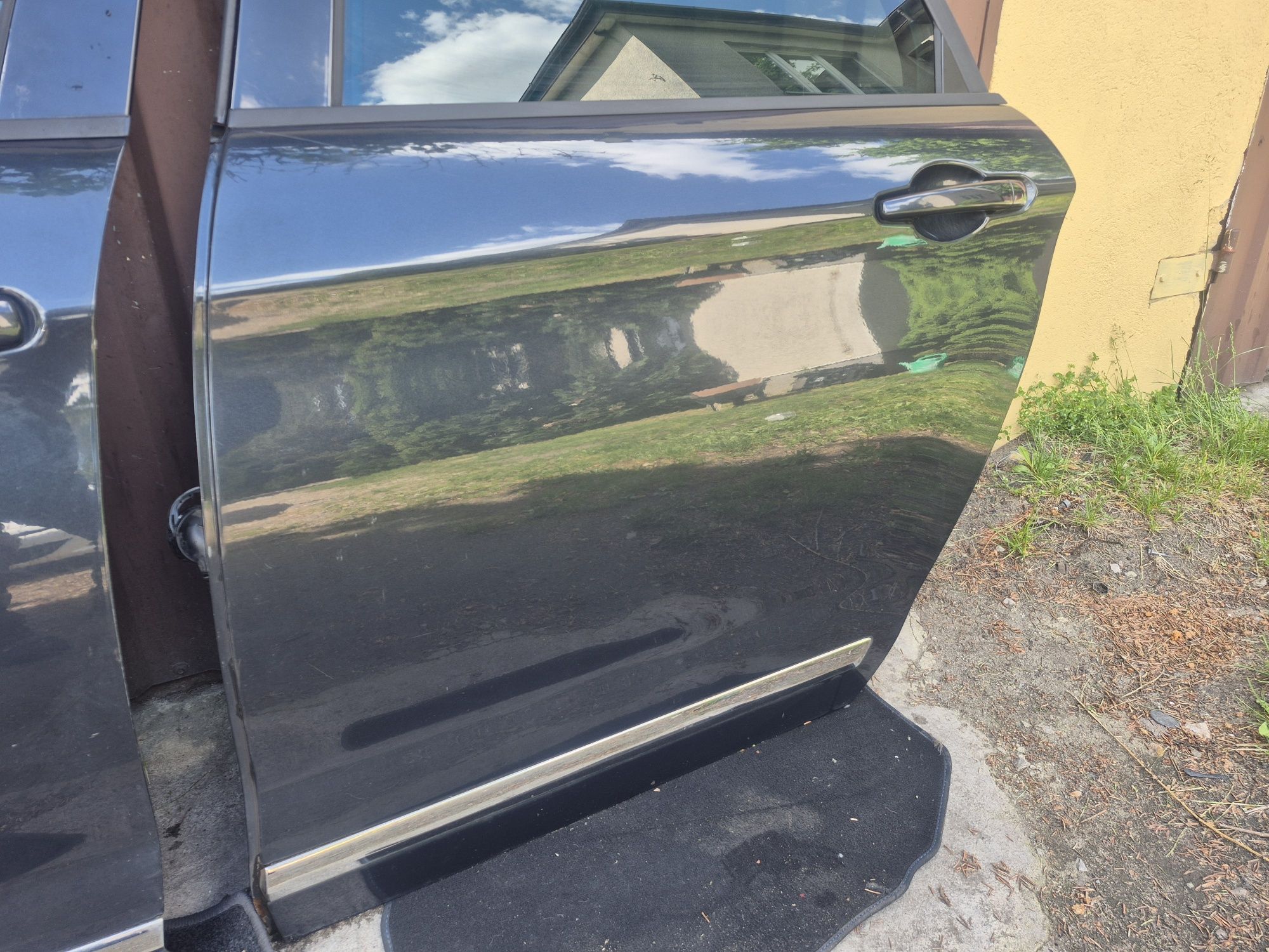 DRZWI lewe Przod TYŁ Citroen C5 X7 III kombi  EYPC ładne