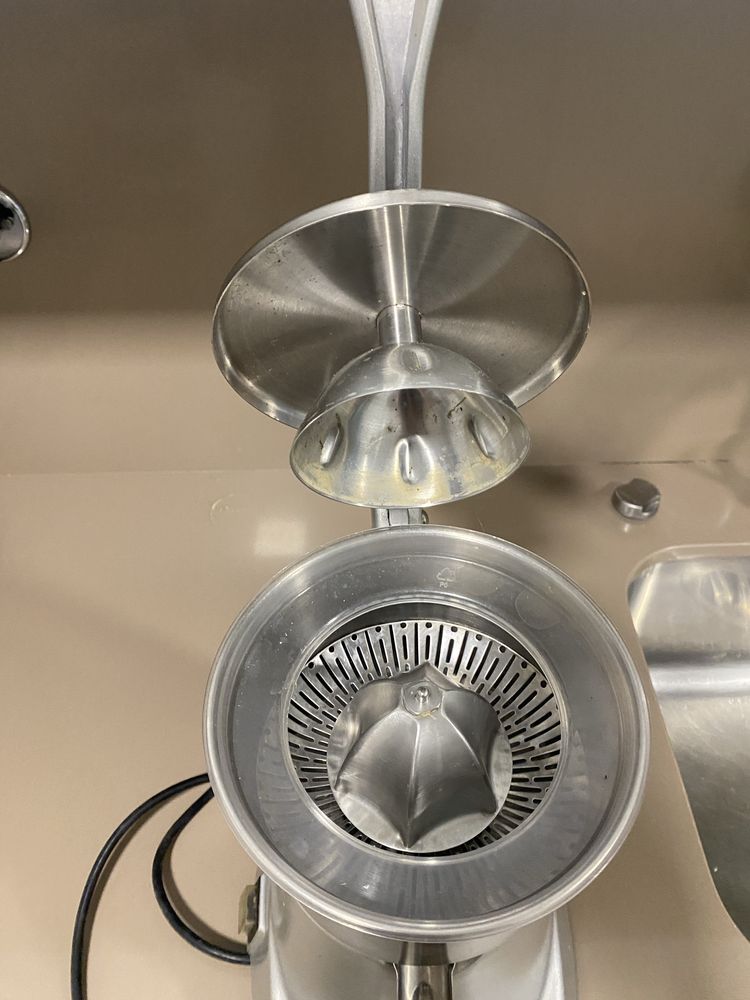 Máquina Sumo de Laranja Elétrica