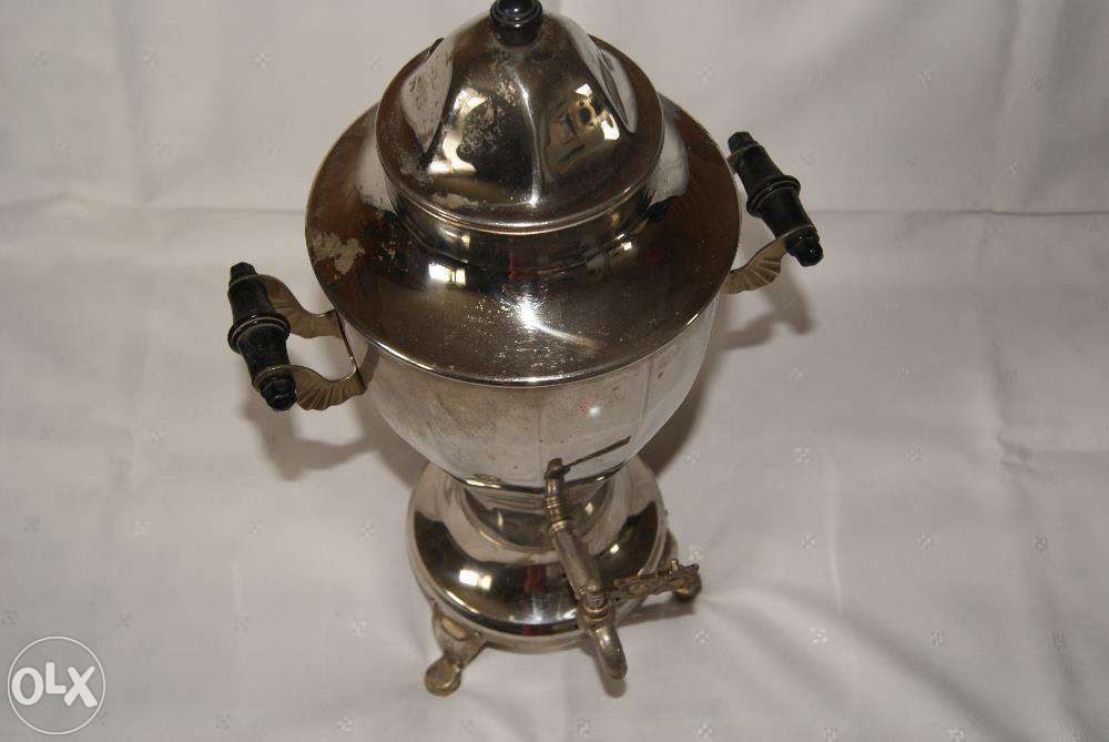 stary samowar elektryczny