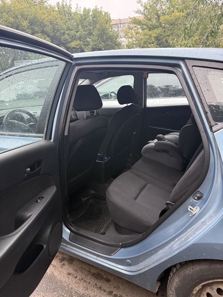 Продам хюндай ай 30, 2008 року на ходу