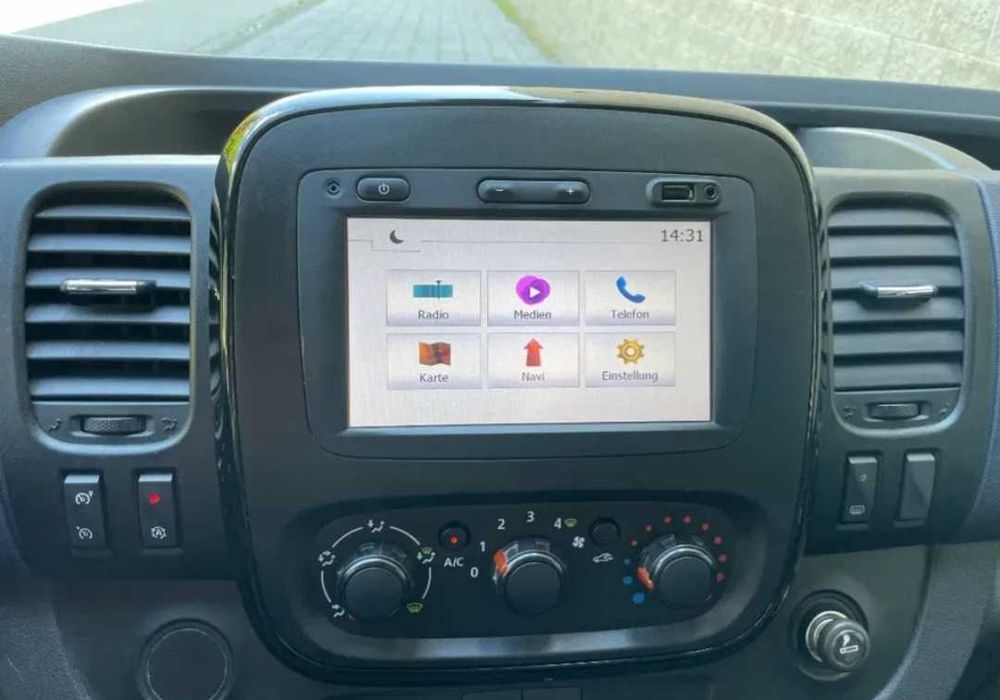 DO WYNAJĘCIA BUS 9-osobowy Opel Vivaro PROMOCJA!!! 99zł / doba