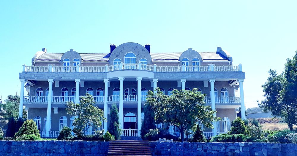 Продаю клубний будинок м.Миколаїв